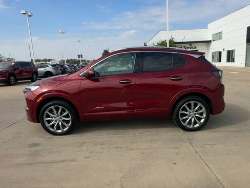 Certified 2024 Buick Encore GX Avenir image 40