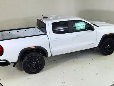New 2026 GMC Canyon Elevation RWD image 22