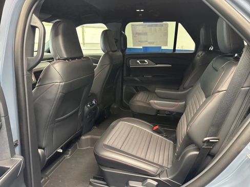 New 2026 Ford Explorer ST-Line AWD/4WD image 25