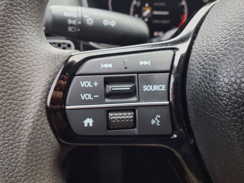 Used 2024 Honda Civic LX image 14