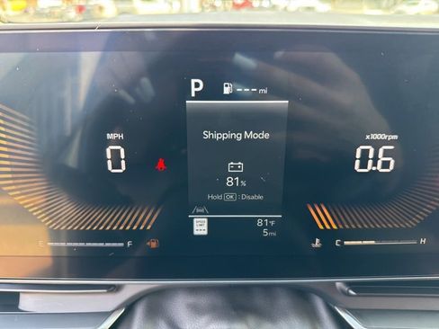 New 2026 Kia Carnival LX image 35