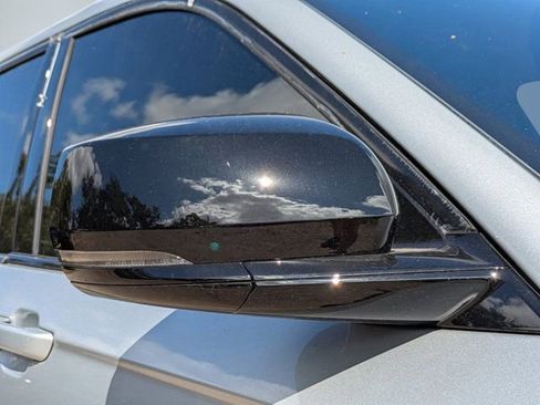 New 2025 Jeep Grand Cherokee Limited w/ Black Appearance Package RWD image 11