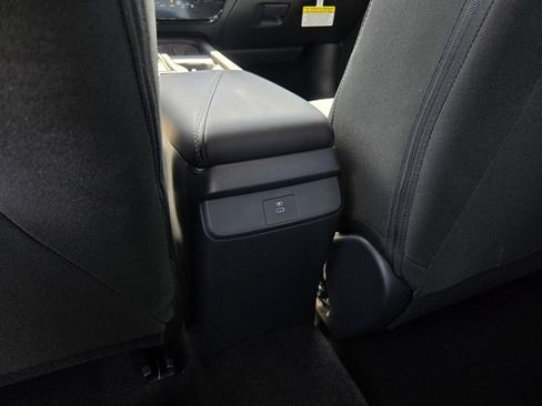 New 2027 Nissan Sentra SV w/ Floor Mat Package FWD image 12