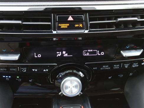 Used 2022 Acura MDX SH-AWD w/ Advance Package image 25