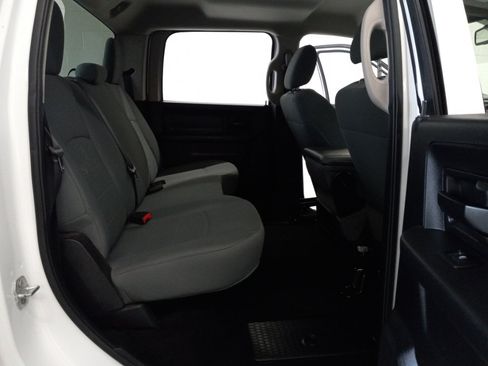 Used 2016 RAM 2500 Tradesman w/ Chrome Appearance Group AWD/4WD image 15