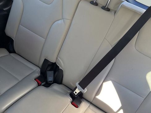 Used 2020 Kia Telluride S image 12