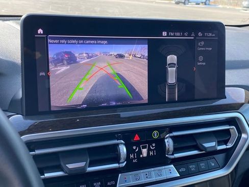 Used 2024 BMW X3 xDrive30i image 10