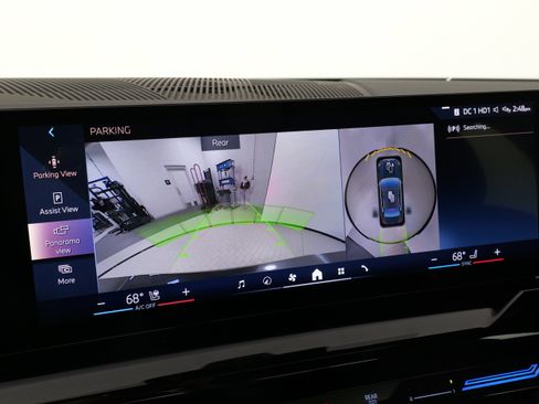 Used 2026 BMW 530i xDrive w/ Premium Package image 56