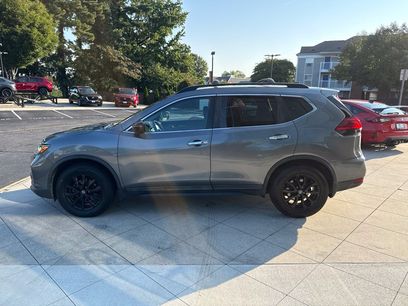 Used 2017 Nissan Rogue SV w/ Midnight Edition Package