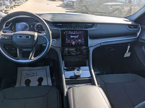New 2025 Jeep Grand Cherokee L Laredo RWD image 16