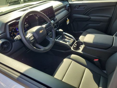 New 2026 Chevrolet Colorado W/T image 3