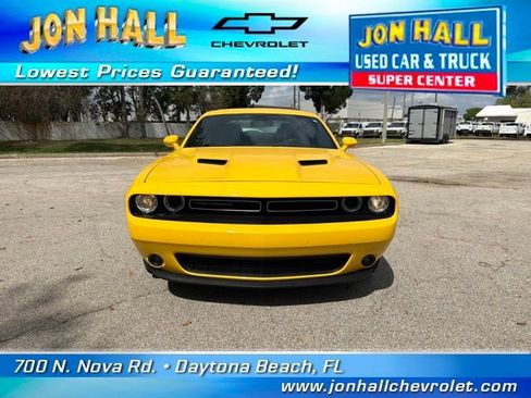 Used 2017 Dodge Challenger GT image 16