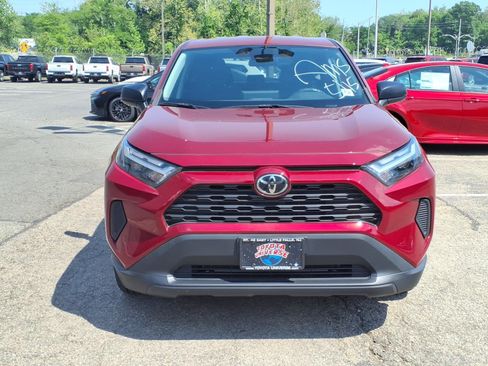 Certified 2023 Toyota RAV4 LE AWD/4WD image 2