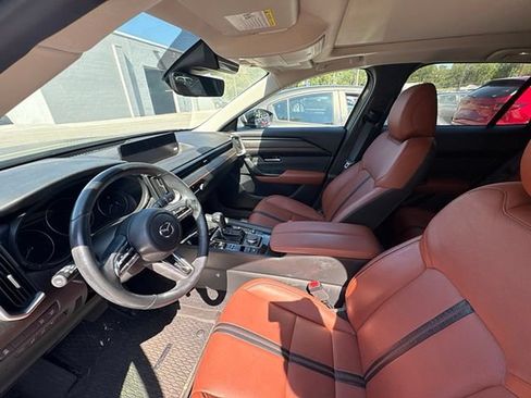 Used 2024 MAZDA CX-50 Meridian Edition w/ Apex Package AWD/4WD image 8