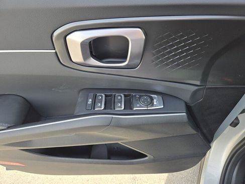 New 2026 Kia Sorento S FWD image 9