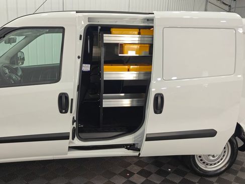 Used 2022 RAM ProMaster City Tradesman FWD image 22