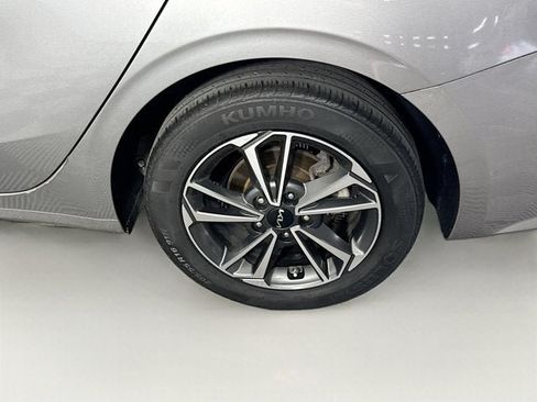 Certified 2023 Kia Forte LXS FWD image 28