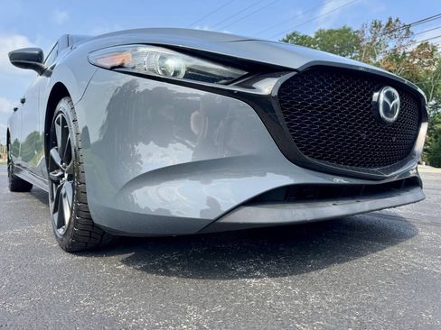 Used 2019 MAZDA MAZDA3 AWD Hatchback w/ Premium Pkg image 8