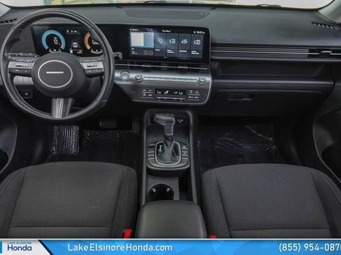 Used 2025 Hyundai Kona SEL FWD image 19