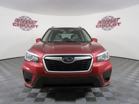 Used 2020 Subaru Forester Premium image 2