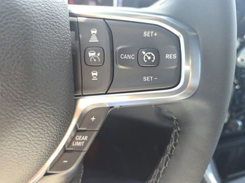 New 2026 RAM 3500 Laramie AWD/4WD image 21