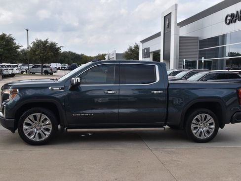 Used 2021 GMC Sierra 1500 Denali w/ Denali Ultimate Package image 12