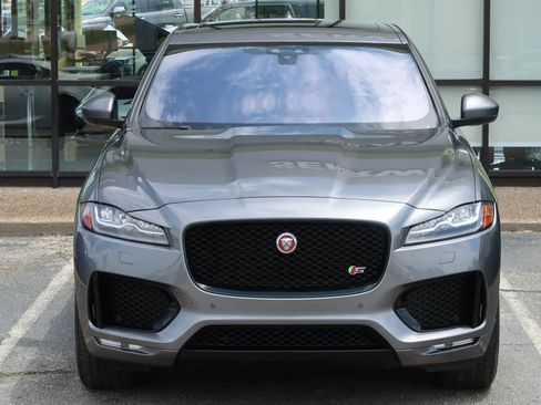Used 2017 Jaguar F-PACE S AWD/4WD image 4