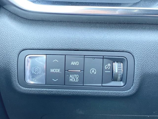 Used 2025 GMC Terrain Elevation AWD/4WD image 18