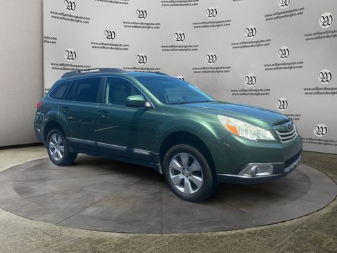 Used 2010 Subaru Outback 2.5i Premium AWD/4WD image 7