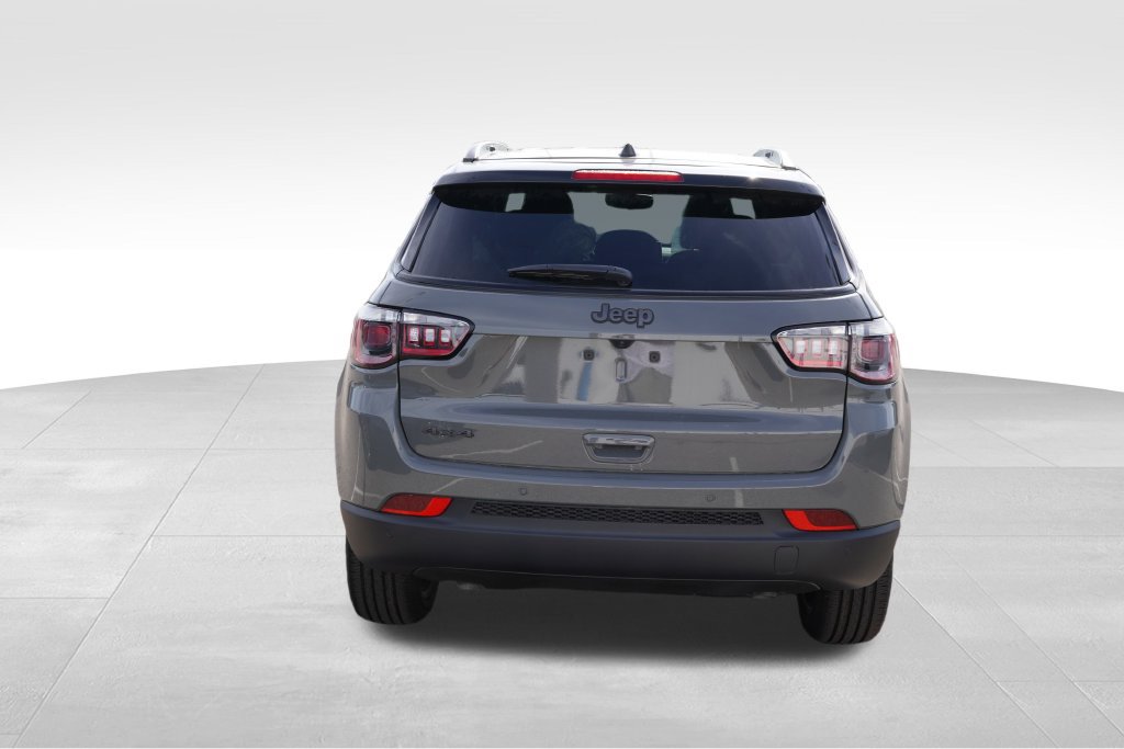 New 2026 Jeep Compass Limited AWD/4WD image 4