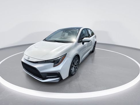 Used 2021 Toyota Corolla SE image 4