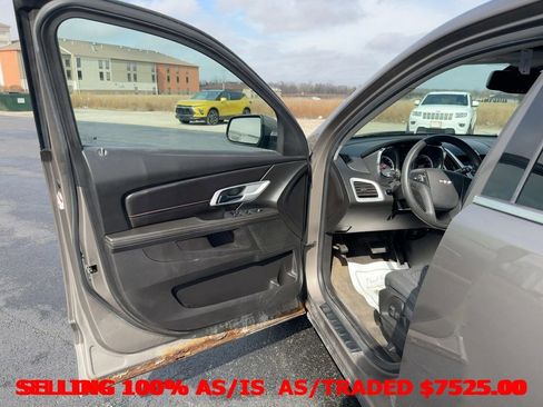 Used 2010 GMC Terrain SLE image 5