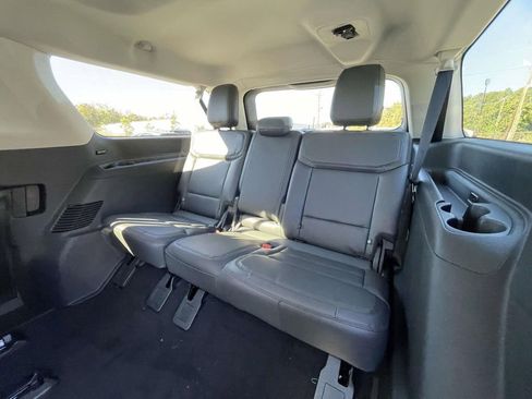 Used 2025 Ford Expedition Max Active image 19