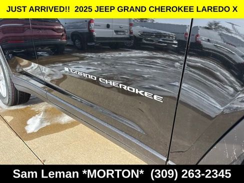 New 2025 Jeep Grand Cherokee Laredo X w/ Luxury Tech Group I image 6