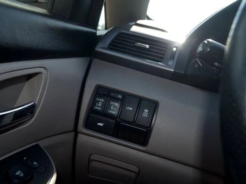 Used 2014 Honda Odyssey EX-L image 38