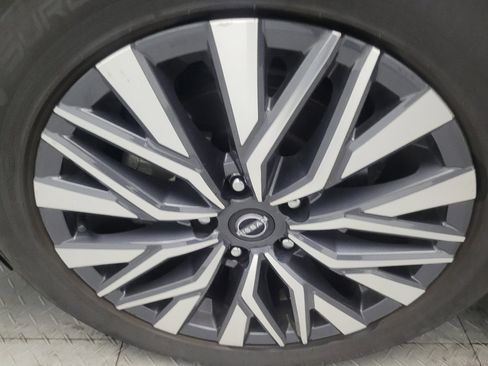 Used 2024 Nissan Altima 2.5 SV image 31