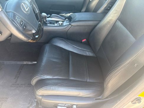 Used 2014 Lexus LS 460 w/ Comfort Package RWD image 38