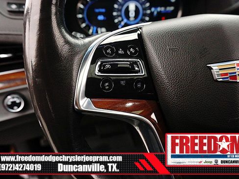 Used 2019 Cadillac Escalade Luxury AWD/4WD image 26