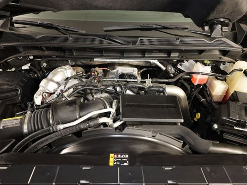 Used 2024 GMC Sierra 2500 AT4 w/ AT4 Premium Plus Package AWD/4WD image 36