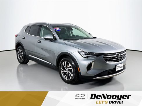 Used 2023 Buick Envision Essence image 1