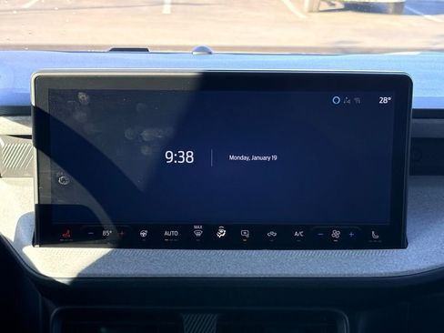 Used 2025 Ford Maverick XLT w/ XLT Luxury Package image 14