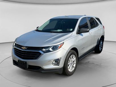 Used 2020 Chevrolet Equinox LS w/ LS Convenience Package