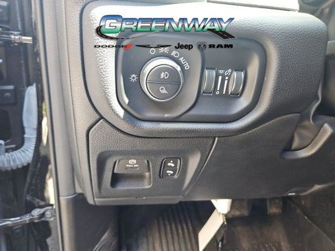 Used 2024 RAM 1500 Laramie AWD/4WD image 20