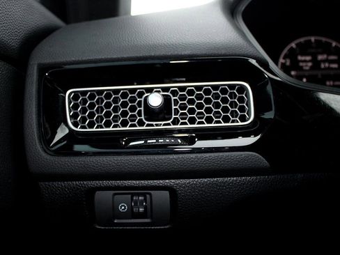 Used 2024 Honda Civic Sport image 11