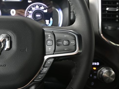 Used 2026 RAM 1500 Laramie w/ Night Edition AWD/4WD image 38