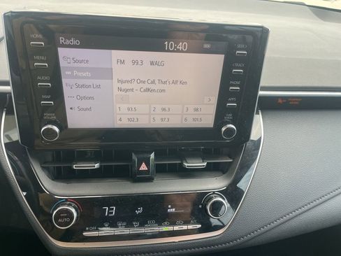 Used 2020 Toyota Corolla SE FWD image 17
