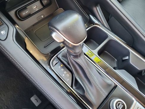 Used 2020 Kia Telluride EX w/ Towing Package FWD image 17