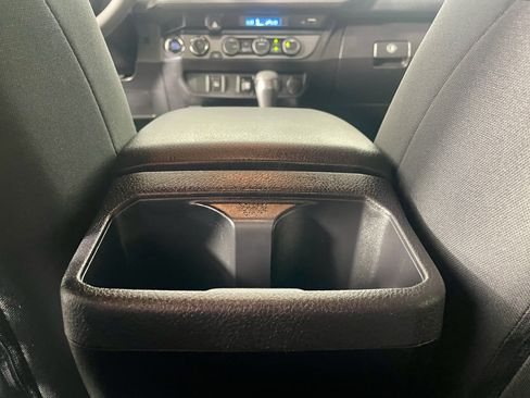 Used 2023 Toyota Tacoma TRD Off-Road image 23