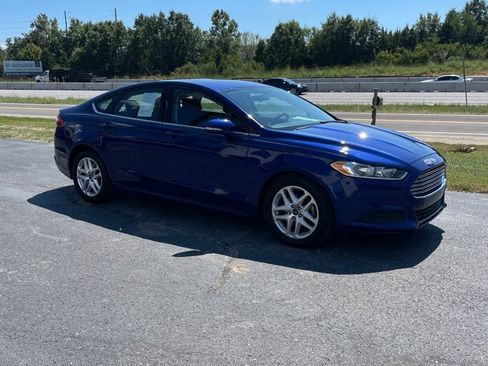 Used 2016 Ford Fusion SE FWD image 7