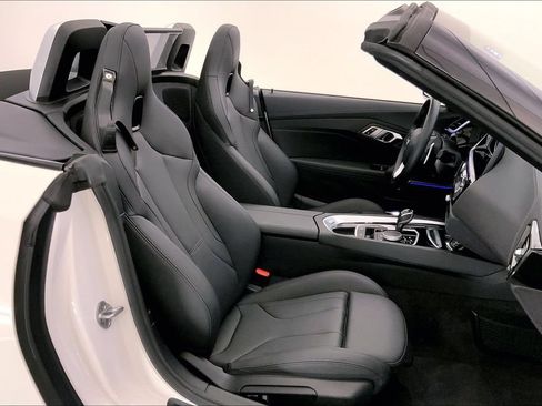 Used 2022 BMW Z4 sDrive30i w/ Premium Package RWD image 6